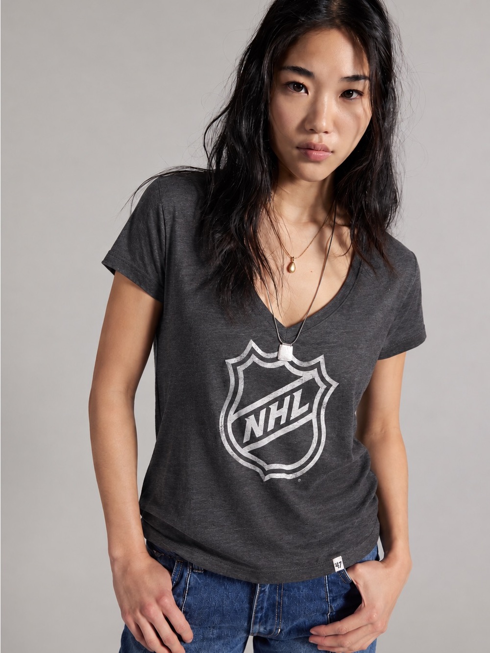 238. NHL Women's Gray V-Neck Logo Tee